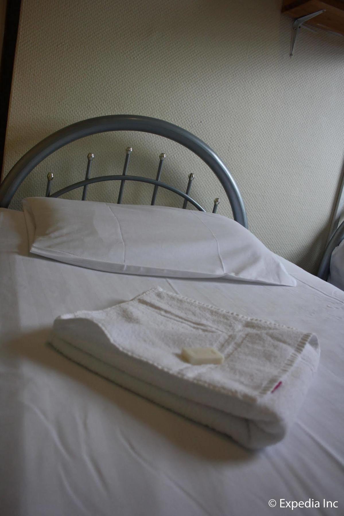 Daisy Hotel Лондон Екстериор снимка
