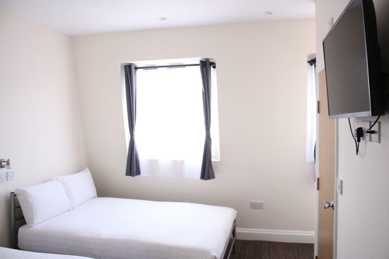 Daisy Hotel Лондон Екстериор снимка