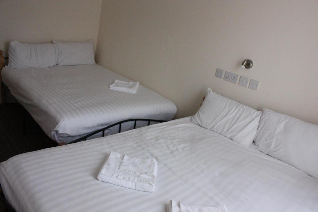 Daisy Hotel Лондон Екстериор снимка